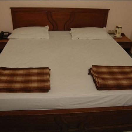 Hotel The Shubham Vrindāvan Eksteriør bilde