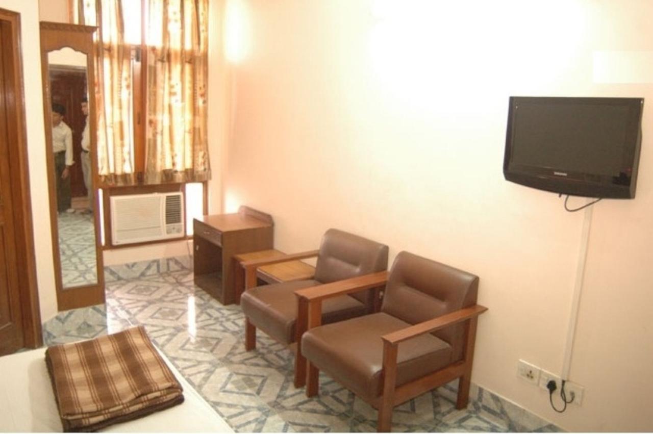 Hotel The Shubham Vrindāvan Eksteriør bilde